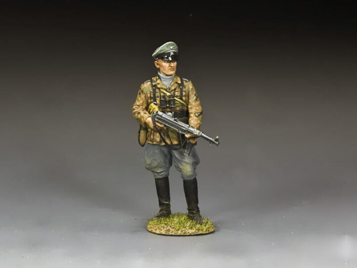 King & Country WS379 SS Untersturmfuhrer Review
