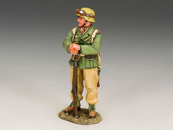 AK090 Rifleman by King & Country