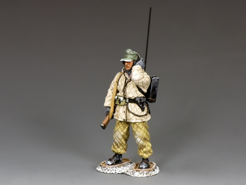 BBG106 Fallschirmjager Radio Operator by King & Country