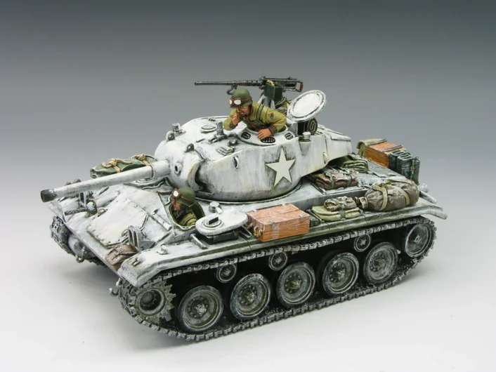 King & Country BBA018 M24 Chaffee — Winter Camouflage