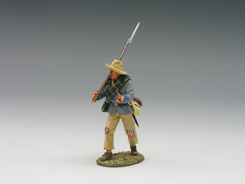 CW017 Marching Rifleman with Pipe in Hand by King & Country