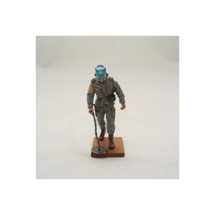 Del Prado Polish UNEF Demining Officer 1979 painted metal figure