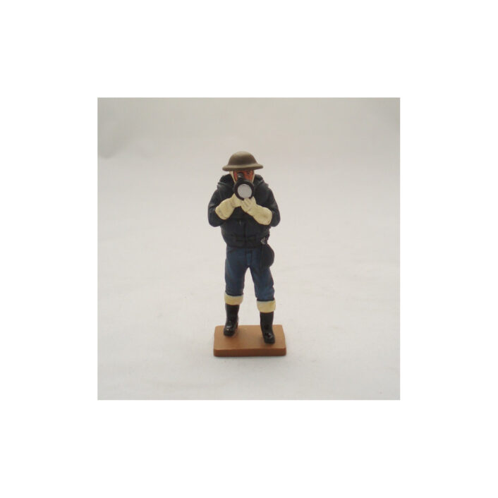 Del Prado Royal Canadian Navy Signals Rating 1943 reference figure photograph