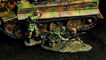 FJ004 A Three Man Machine Gun Set by King & Country