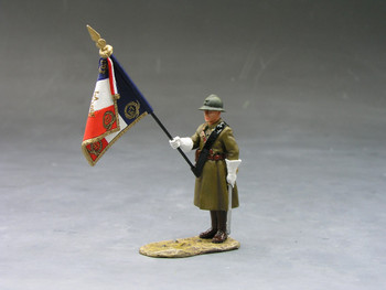 FOB015 FoB015 French Officer with Flag by King & Country