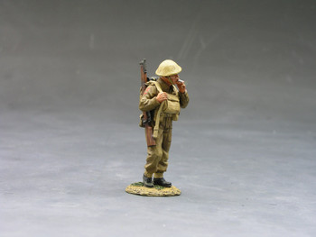 FOB022 FoB022 British Rifleman with Helmet by King & Country
