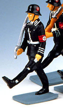 LAH002D Goosestepping with Sword by King & Country