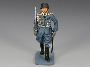 LW008 Marching Officer with Sword by King & Country