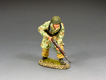 LW077 Fallschirmjager Rifleman by King & Country