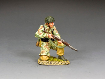 LW078 Fallschirmjager Rifleman Kneeling Ready by King & Country