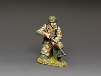 LW084 Kneeling Rifleman by King & Country
