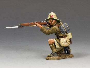 ME002 “Kneeling Firing Rifle” by King & Country