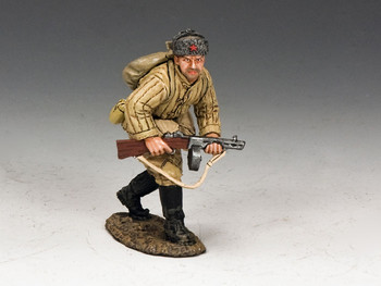 RA051 Advancing Burp Gunner by King & Country