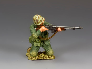 USMC028 Kneeling Gunner by King & Country
