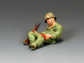 USMC032 Wounded Marine by King & Country