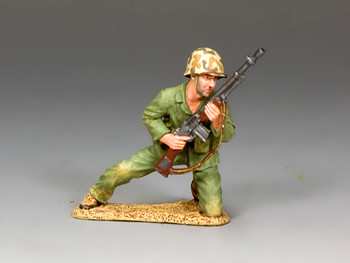 USMC038 Kneeling Gunner by King & Country