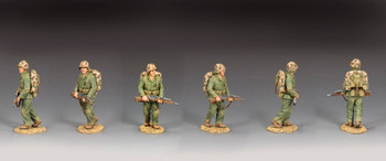 USMC067 Walking Marine Sniper by King & Country
