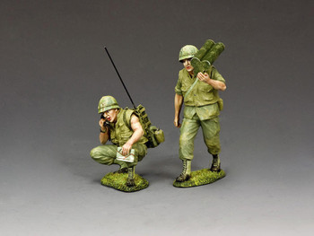 VN077 Extra USMC Artillery Personnel by King & Country