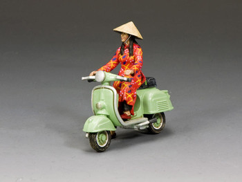 VN083 The Pale Green Vespa Girl by King & Country